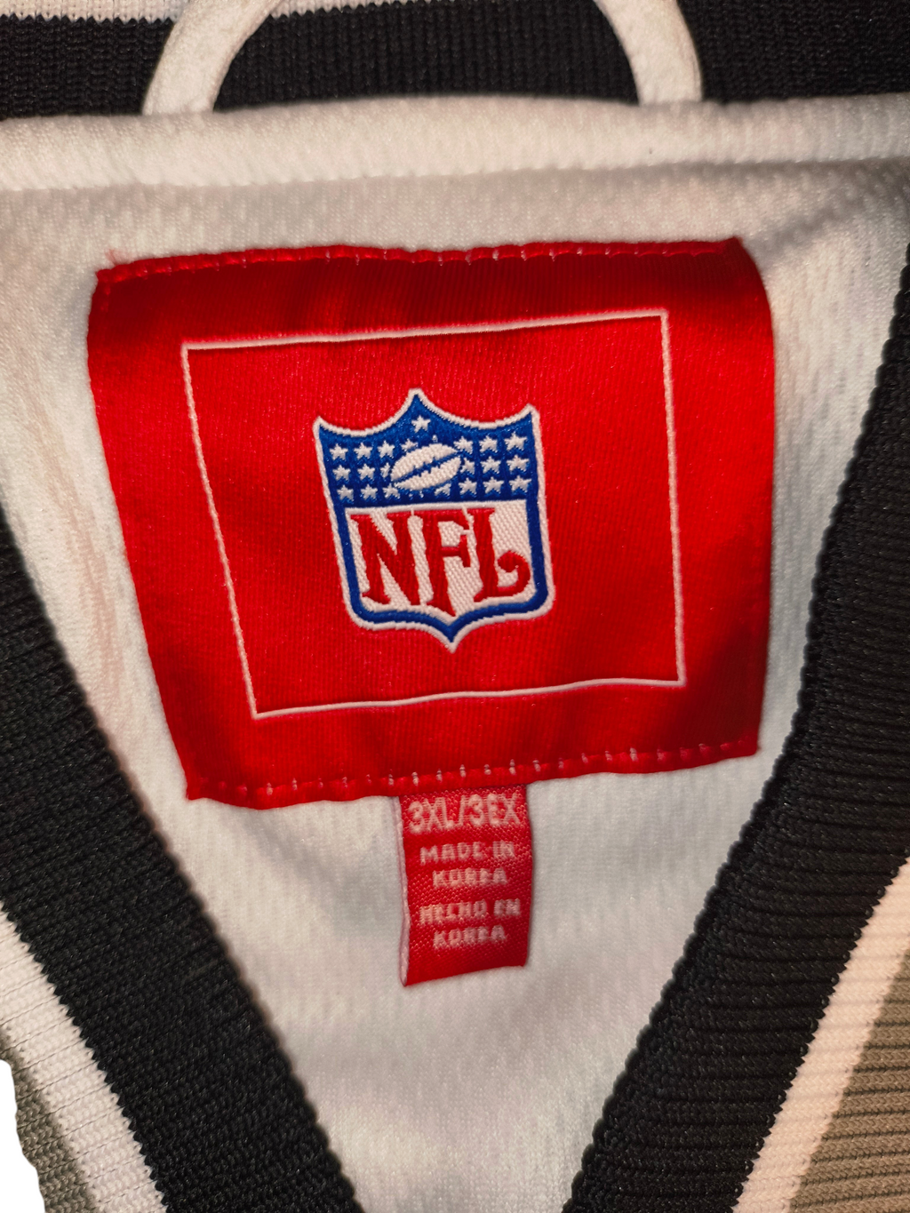 NFL Team Apparel Men's Las Vegas Raiders Super Bowl Champions Commemorative Varsity Jacket - 3XL