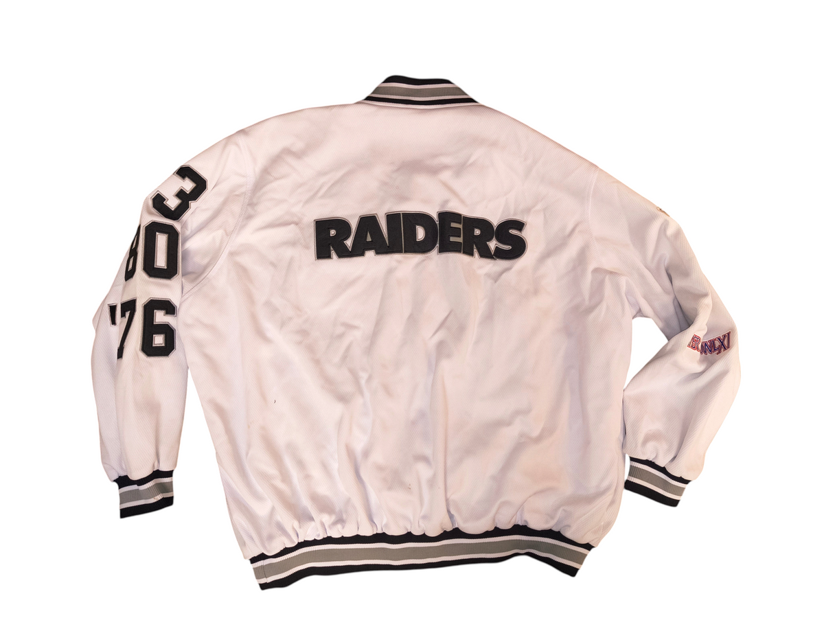NFL Team Apparel Men's Las Vegas Raiders Super Bowl Champions Commemorative Varsity Jacket - 3XL