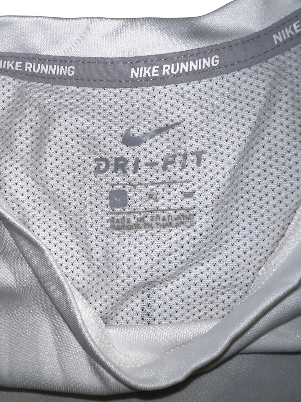 Nike Running Dri-Fit White Halftone Swoosh Graphic T-Shirt XL