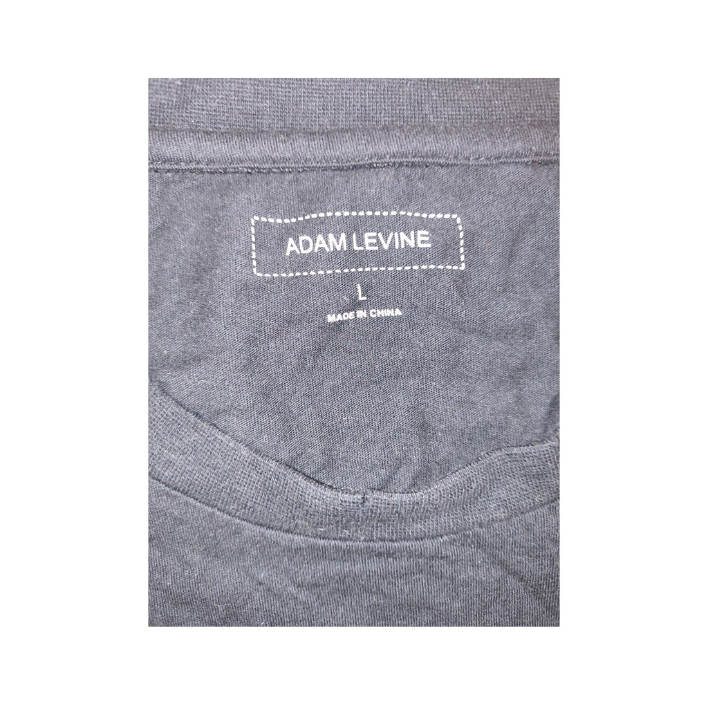 Adam Levine Collection New York City Chalk Script Graphic Tee - Black / Large (NWT)