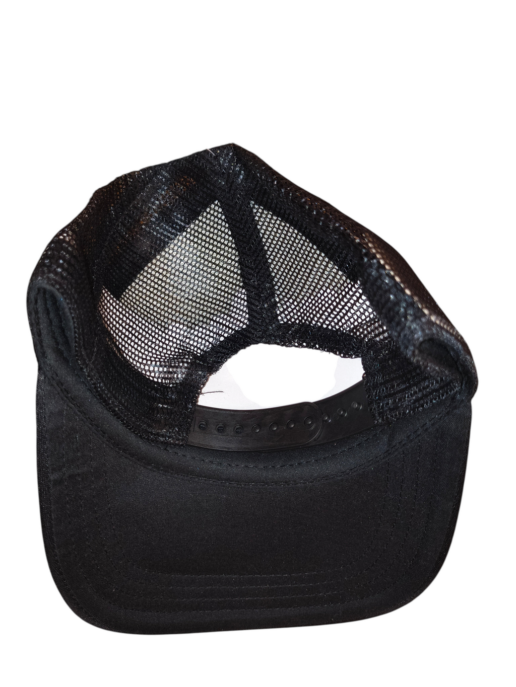 No Boundaries Pineapple Chevron Trucker Hat - One Size (NWT)