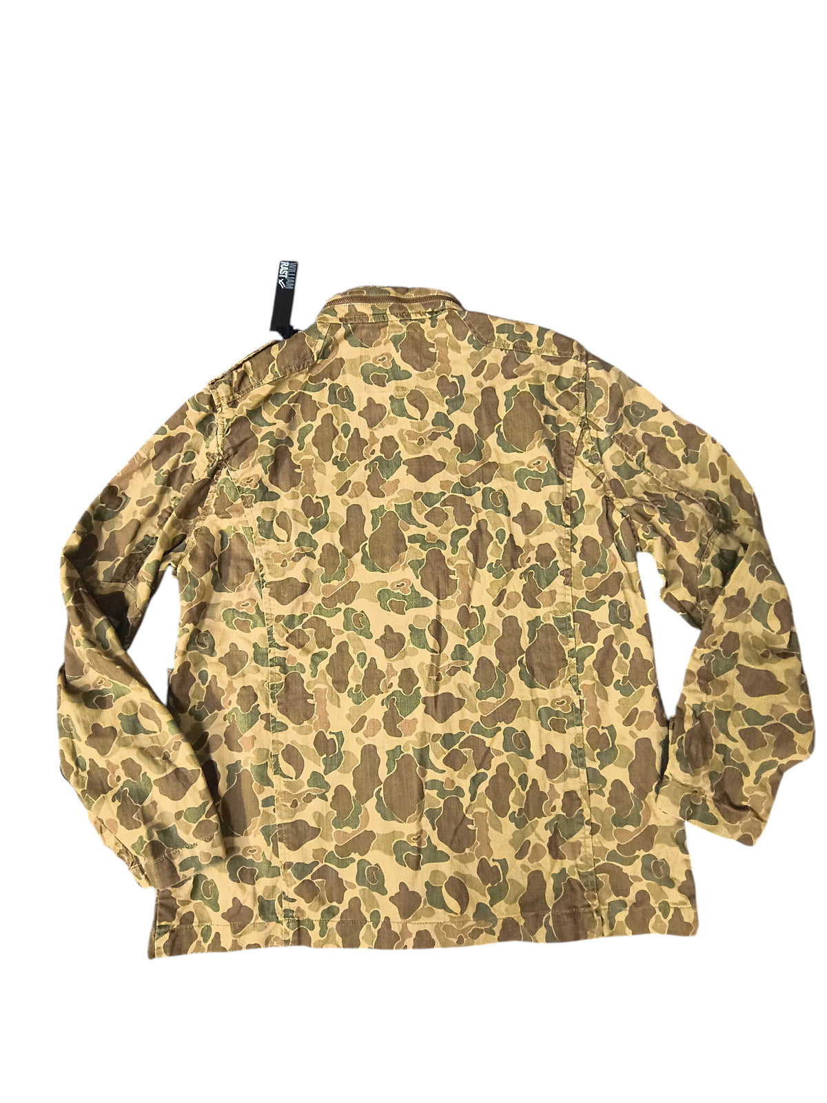 Awsum Thrift William Rast men's duck hunter camo military field jacket with shoulder epaulets, back view