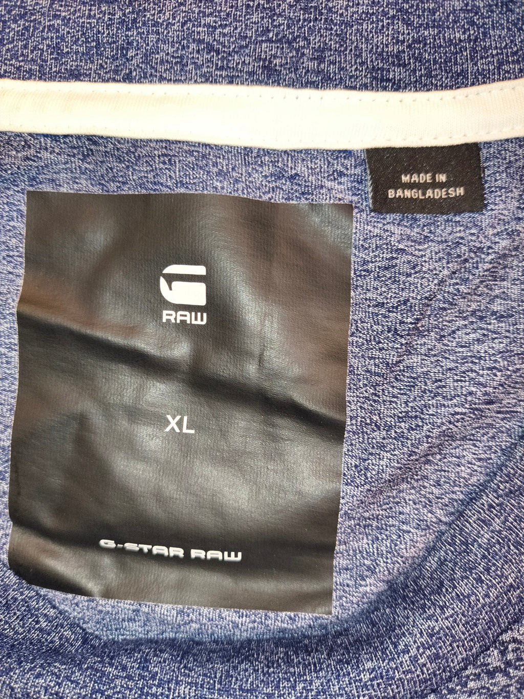 Awsum Thrift G-Star Raw navy blue heather XL t-shirt interior neck label and size tag detail