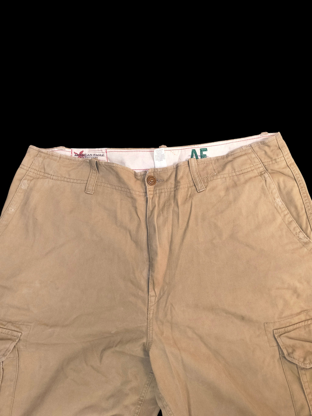 Awsum Thrift American Eagle Outfitters khaki cotton twill cargo shorts with button waist and interior branding