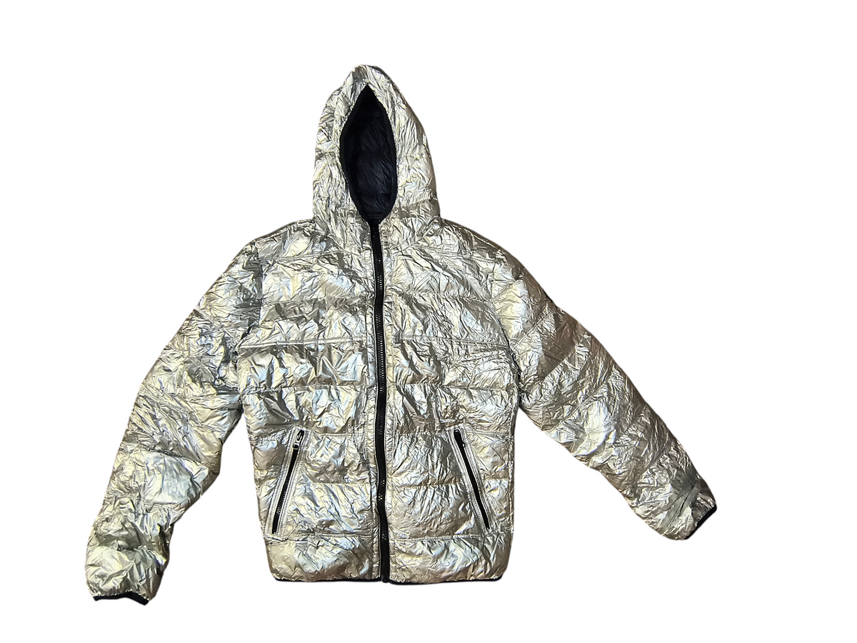 Awsum Thrift American Eagle metallic silver foil hooded puffer jacket with quilted texture and zippered pockets