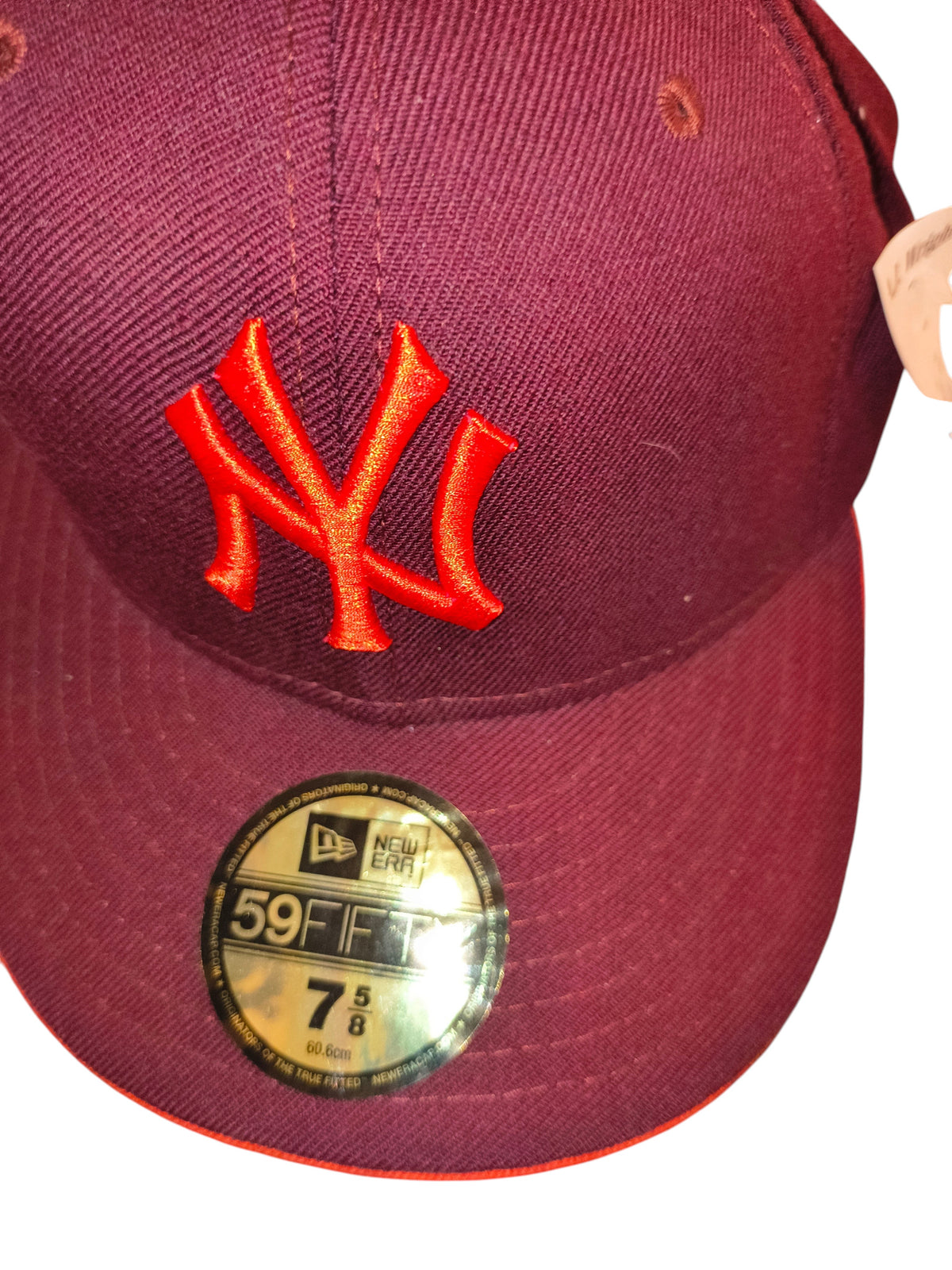 Vintage New Era 59FIFTY New York Yankees Maroon / Orange Fitted Hat - Size 7 5/8 (NWT)