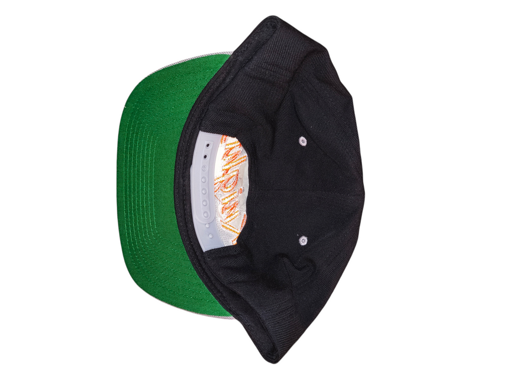 The Classics Yupoong City College Knights Snapback Hat - Black / Grey (NWT)